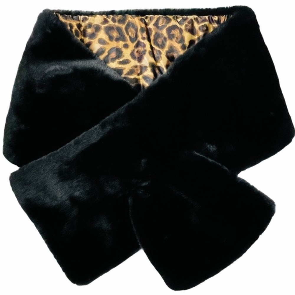 WHBM Signature Leopard Black Stole Neck Scarf
